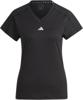 adidas aeroready train essentials minimal branding v-hals t-shirt