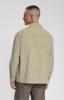 Law of the Sea, blouse streep, bruin