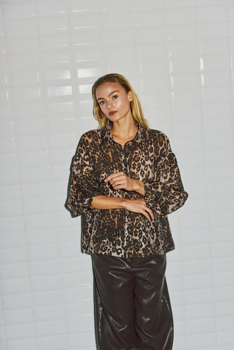 WithBlack Top 00001868