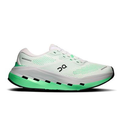 On cloudrunner 3 max hardloopschoenen