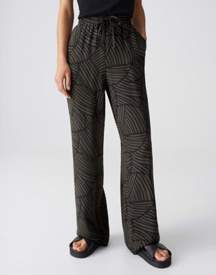 OPUS Broek Marou botanical