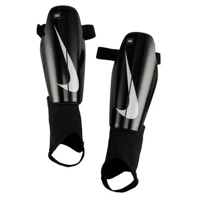 Nike charge soccer scheenbeschermers
