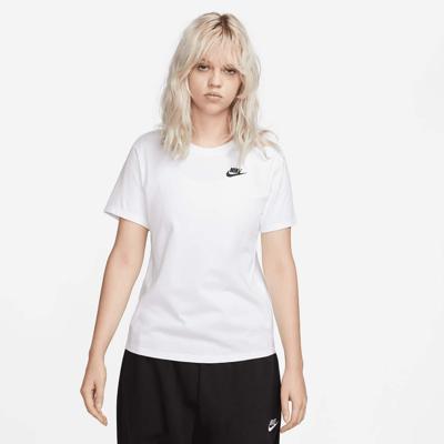 Nike sportswear club fleece essentials t-shirt