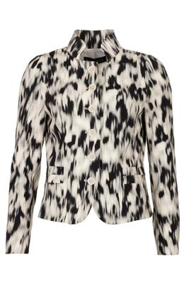 B Three Blazer 250048