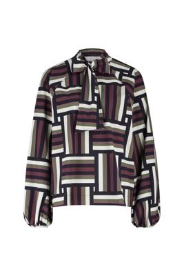 Studio Anneloes Teske graphic blouse