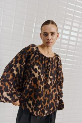 WithBlack Top 00001601