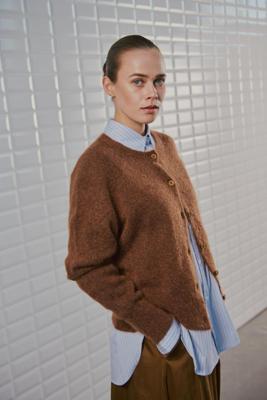 WithBlack Sweater 00001846