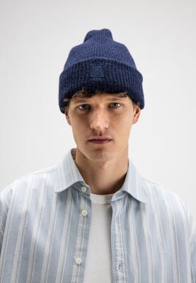Butcher of Blue Muts M2629004 Alaska Blue
