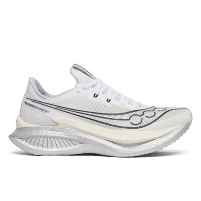 Saucony Endorphin Pro 5 bij Runnersworld