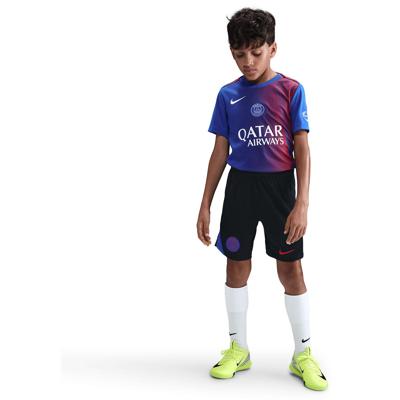 Nike paris saint-germain strike third