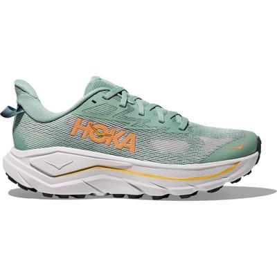 HOKA Challenger 8 bij Runnersworld