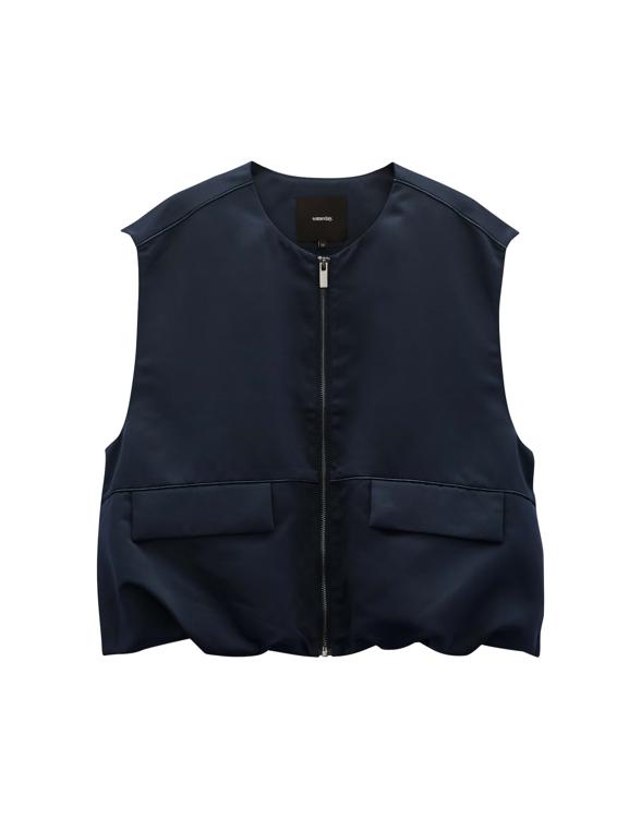 Gilet met deelnaad, model 'Noeevi'