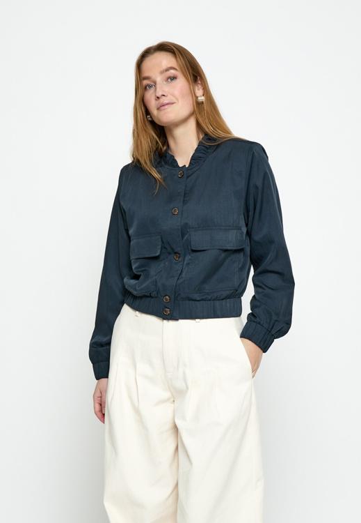 Peppercorn Gilet PC8413